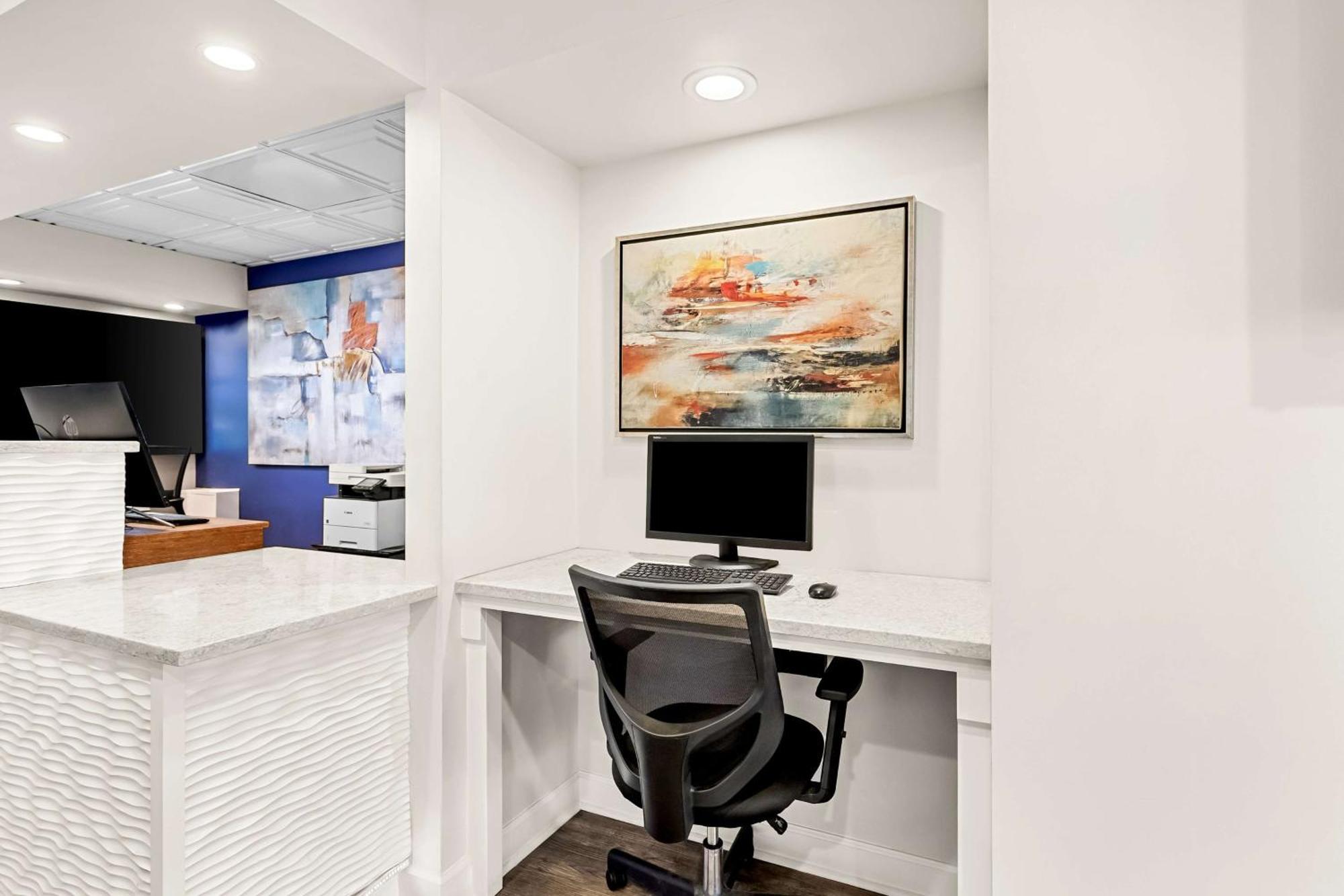Surestay Plus Hotel By Best Western Southern Pines Pinehurst Eksteriør billede
