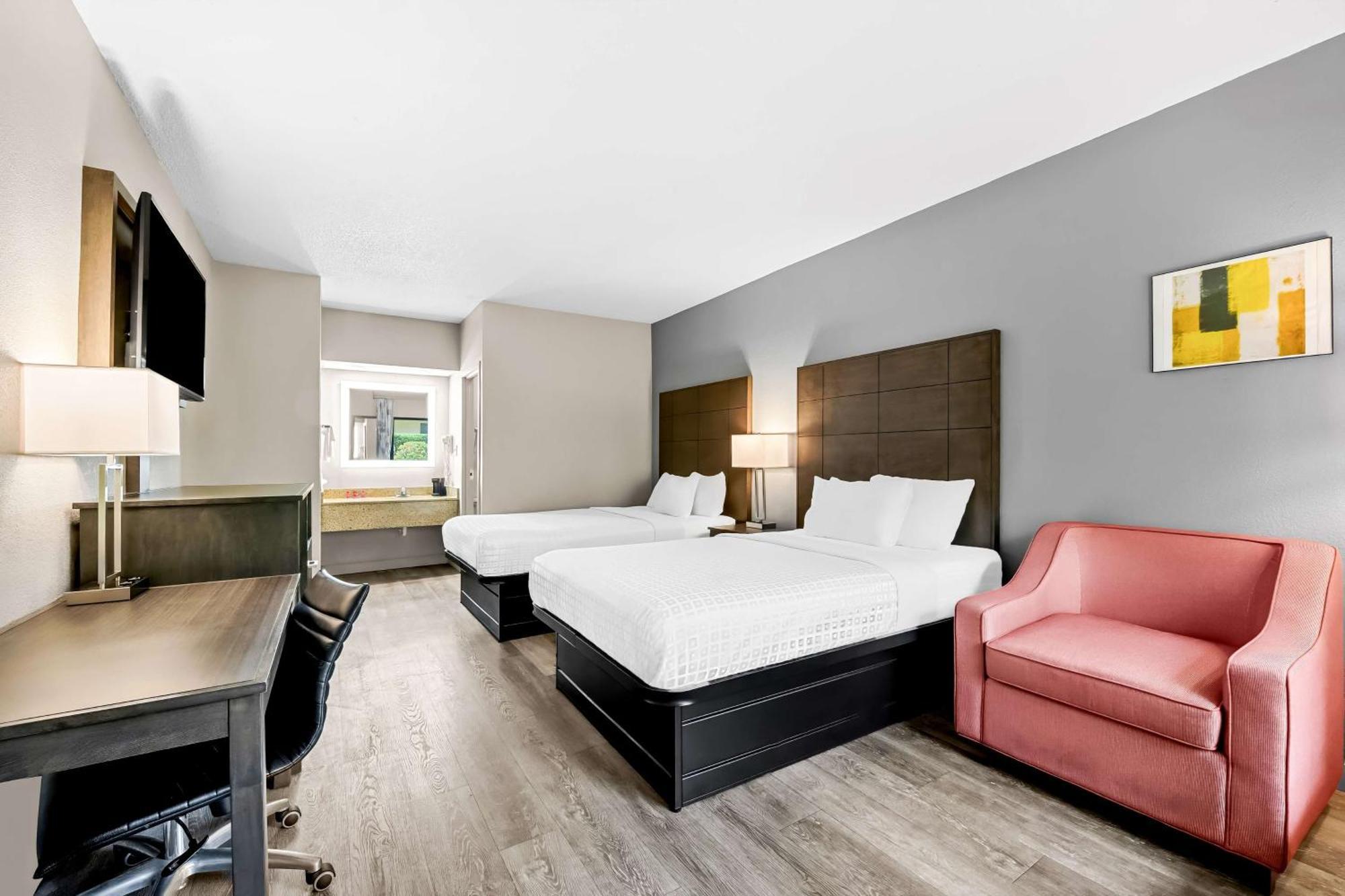 Surestay Plus Hotel By Best Western Southern Pines Pinehurst Eksteriør billede