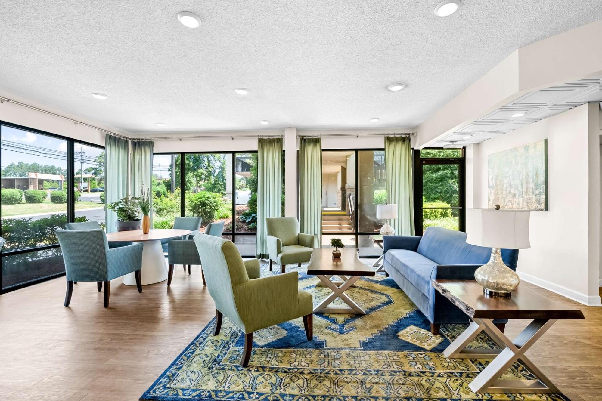 Surestay Plus Hotel By Best Western Southern Pines Pinehurst Eksteriør billede