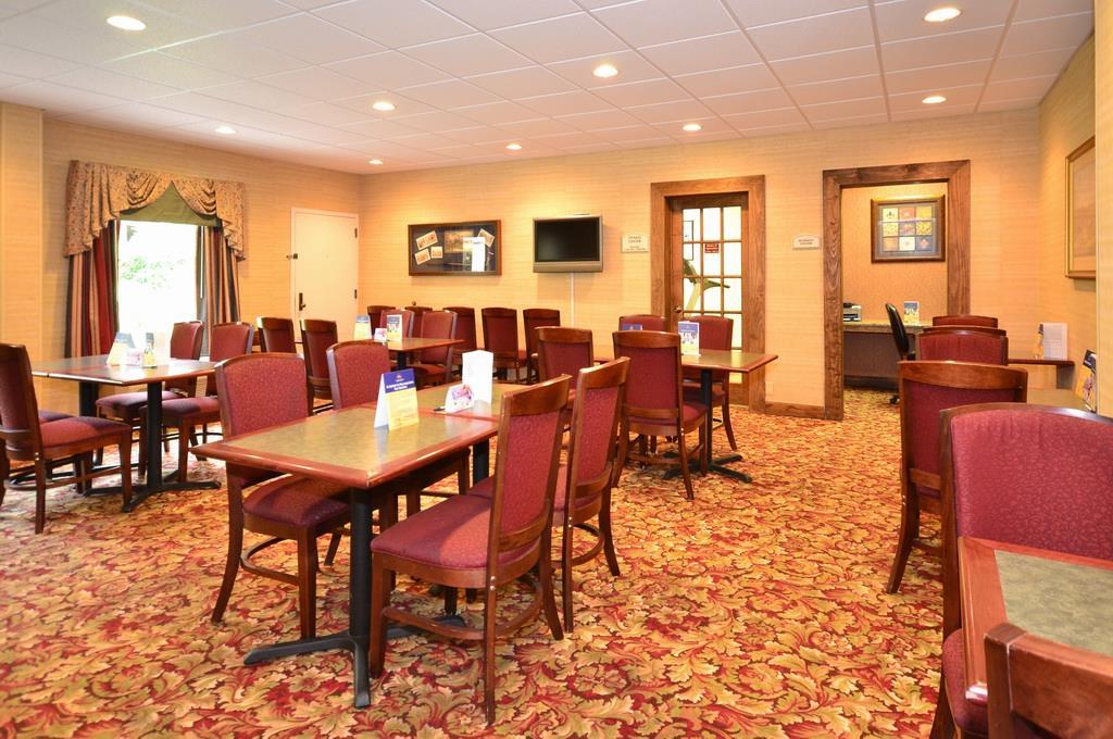 Surestay Plus Hotel By Best Western Southern Pines Pinehurst Restaurant billede